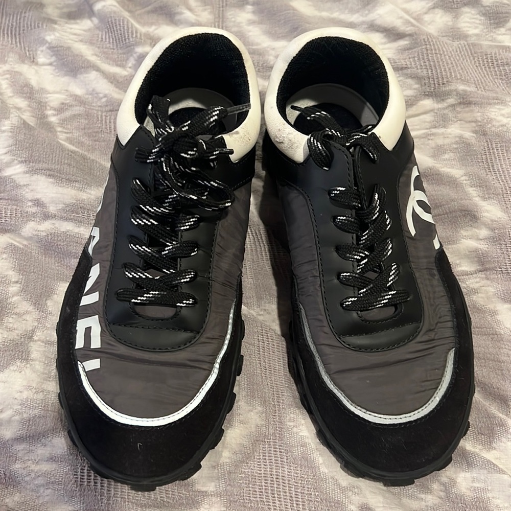 CHANEL Monochrome Lace-Up Sneakers